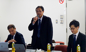 写真：会議の様子1